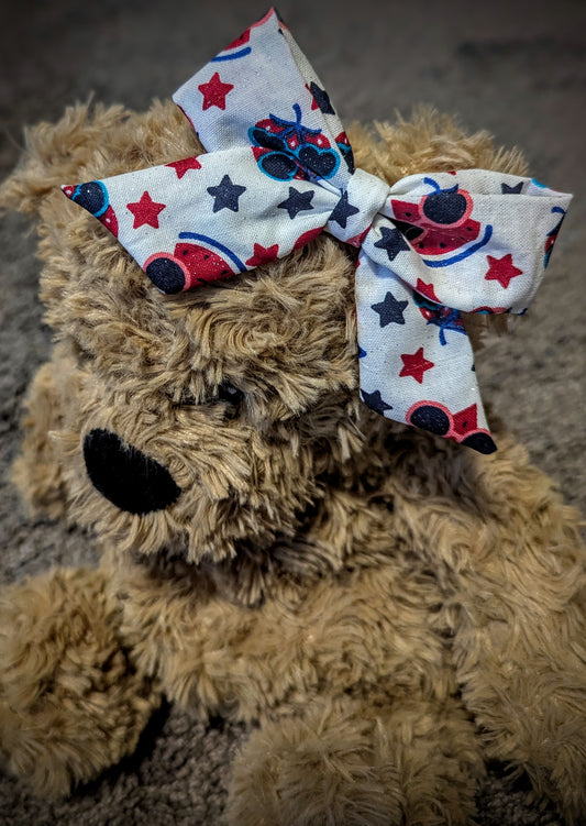 Fruit and stars bow