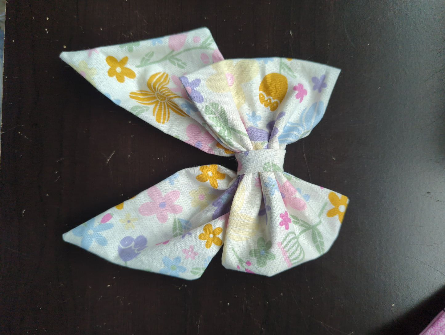 Spring flower bow -medium