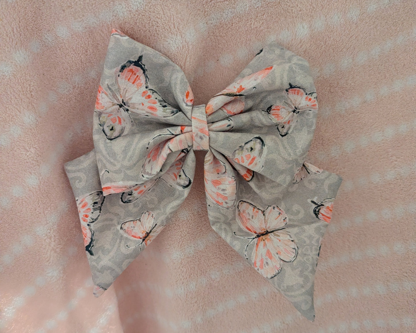 Blush Wings Bow-medium