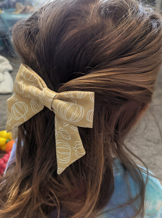 Fall Pumpkin Fun Bow-small