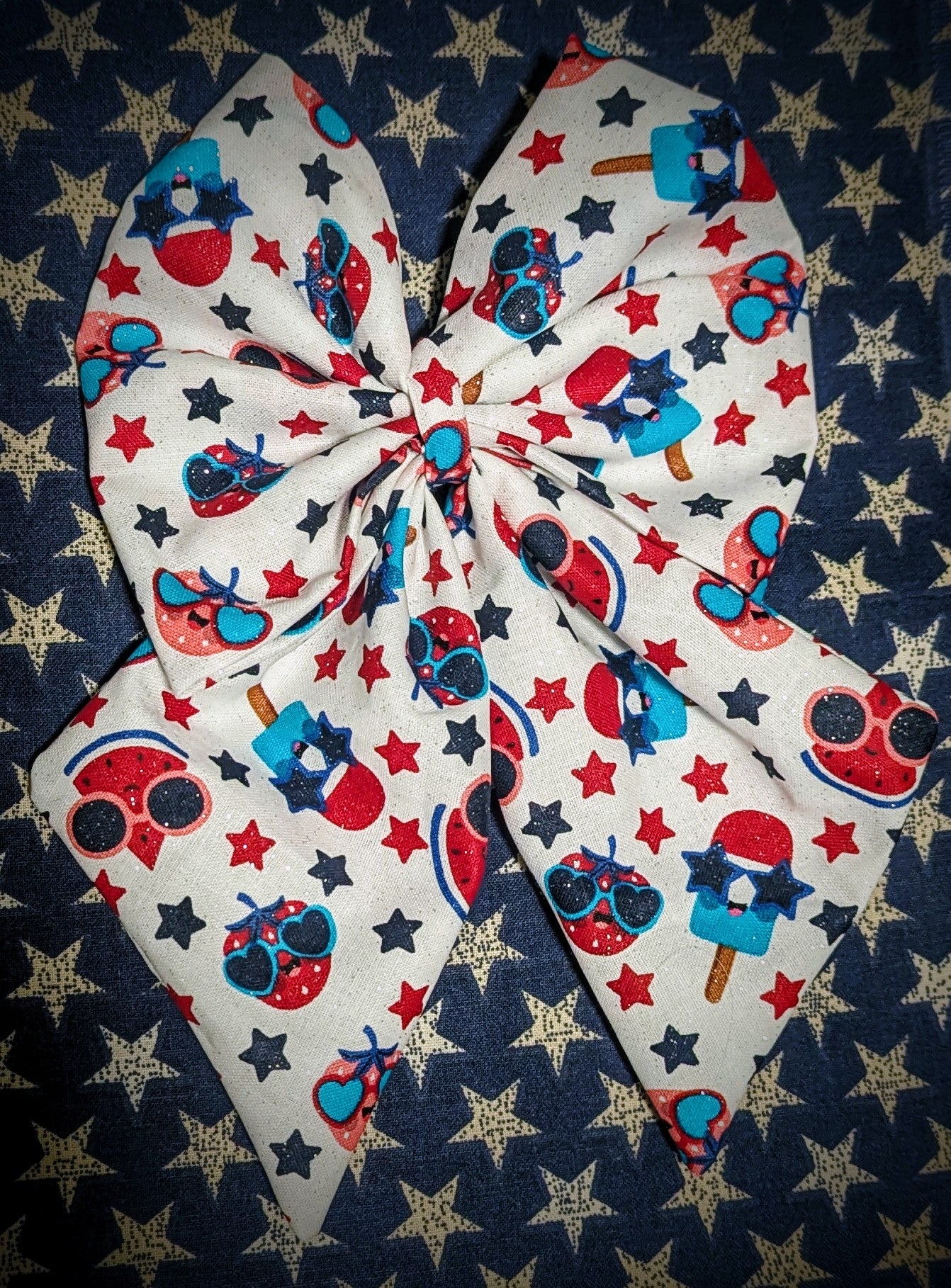 Fruit, stars, and pops bow-large