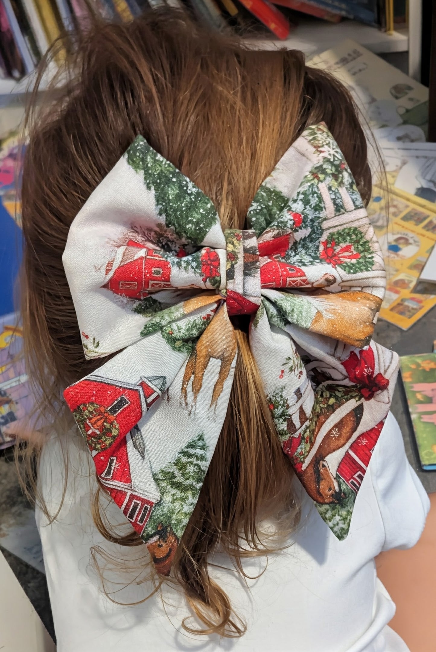 Holliday Horses Bow -medium