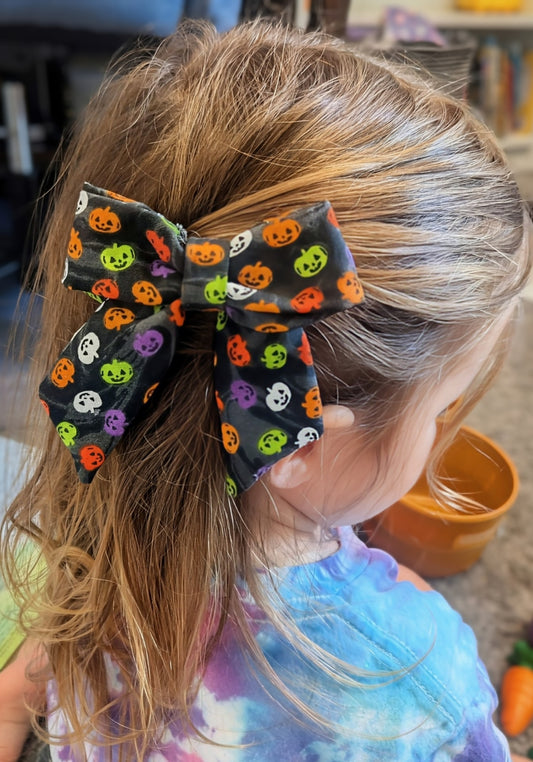 Jack-o'-lantern Night Bow-small