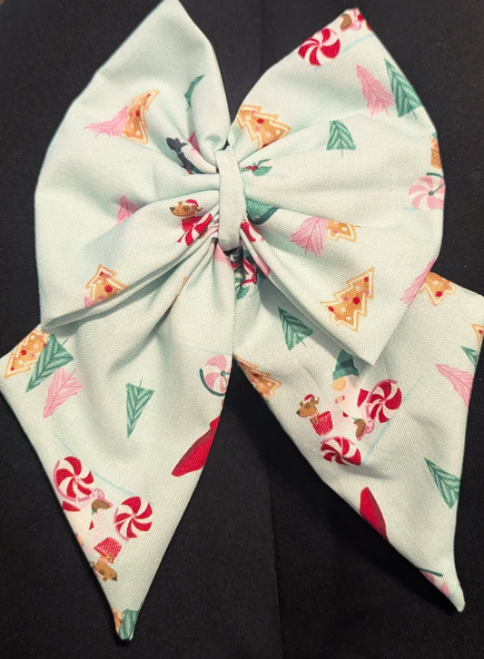 Minty Gnome Lane Bow-Large