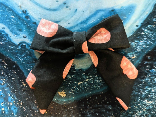 Spook-tacular Bow-small